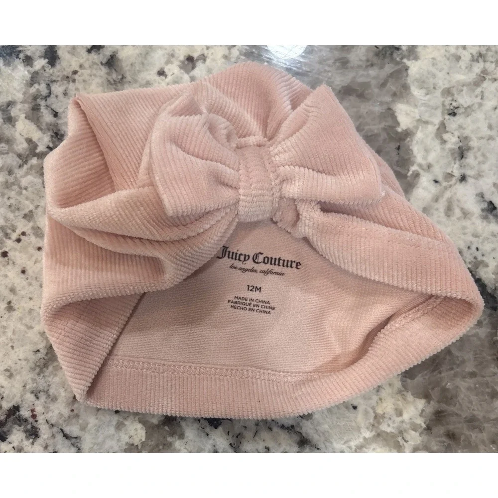 Juicy Couture Baby Girl Set Top Bottoms Hat Heart Style‎ Fashionista Comfy